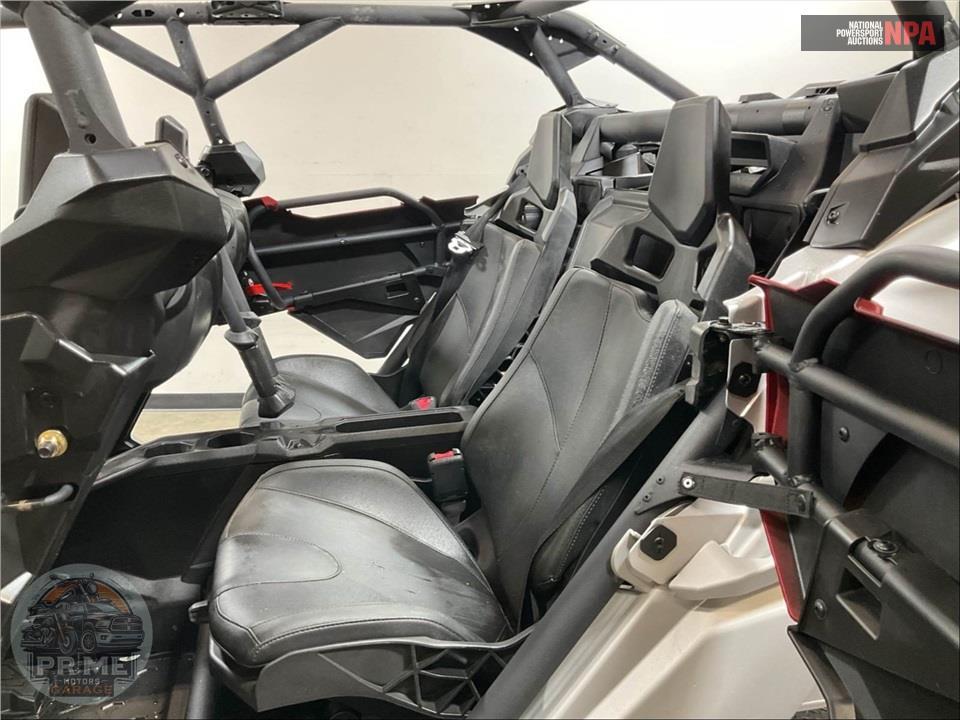 2025 Can-Am MAVERICK X3 MAX DS TURBO (RED & SILVER) — фото 17