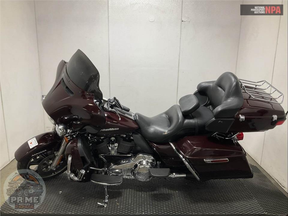 2021 Harley-Davidson FLHTK ULTRA LIMITED — фото 3
