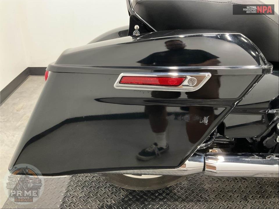 2020 Harley-Davidson FLHX STREET GLIDE — фото 21