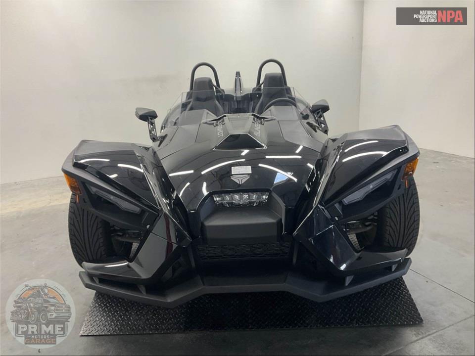 2023 Polaris SLINGSHOT S WITH TECHNOLOGY PACKAGE 1 AUTODRIVE — фото 2
