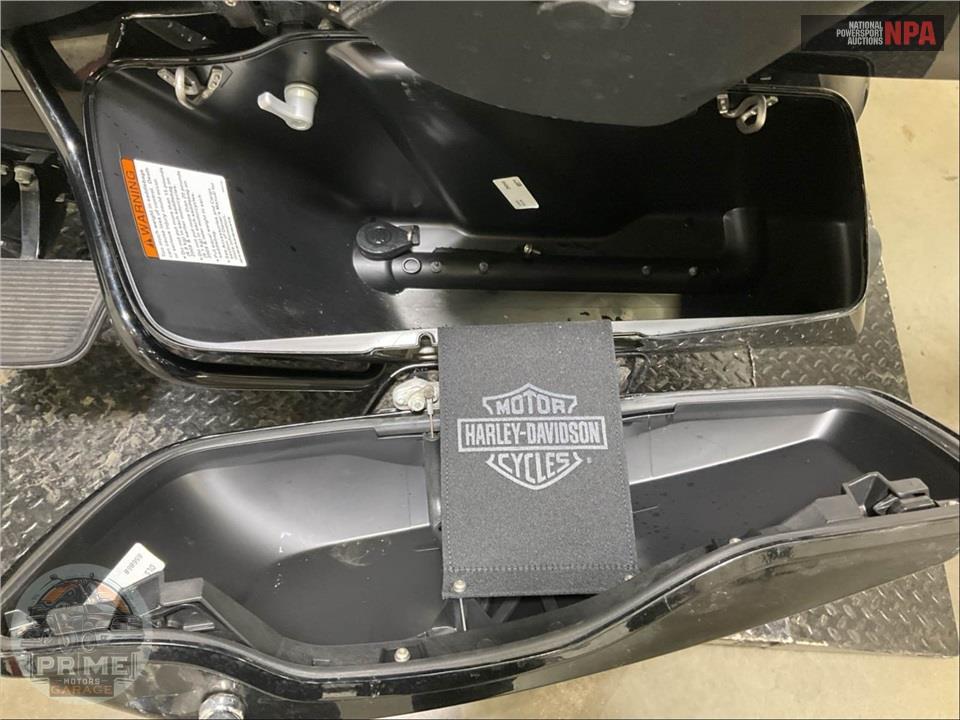 2023 Harley-Davidson FLHTK ELECTRA GLIDE ULTRA LIMITED — фото 22