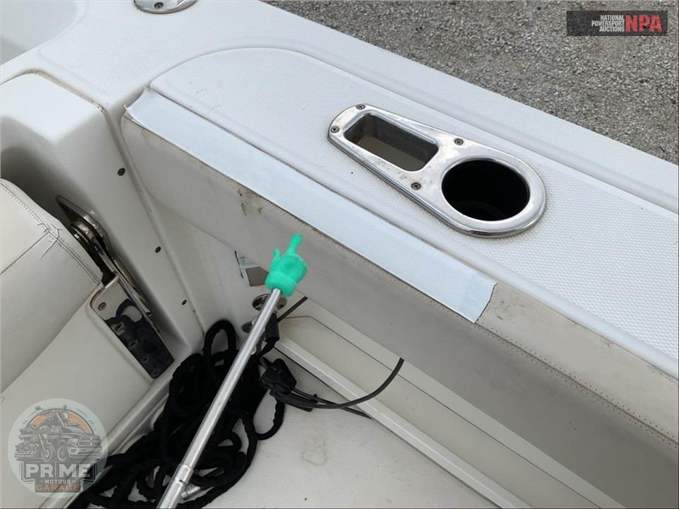 2014 Boston Whaler - UNKNOWN - — фото 27