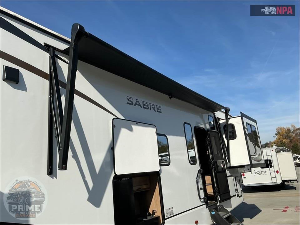 2024 Sabre By Forest River M-37FLL - FIFTH WHEEL SERIES — фото 26