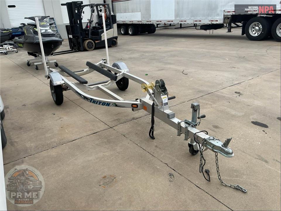 2006 TRITON TRAILER LTWCI