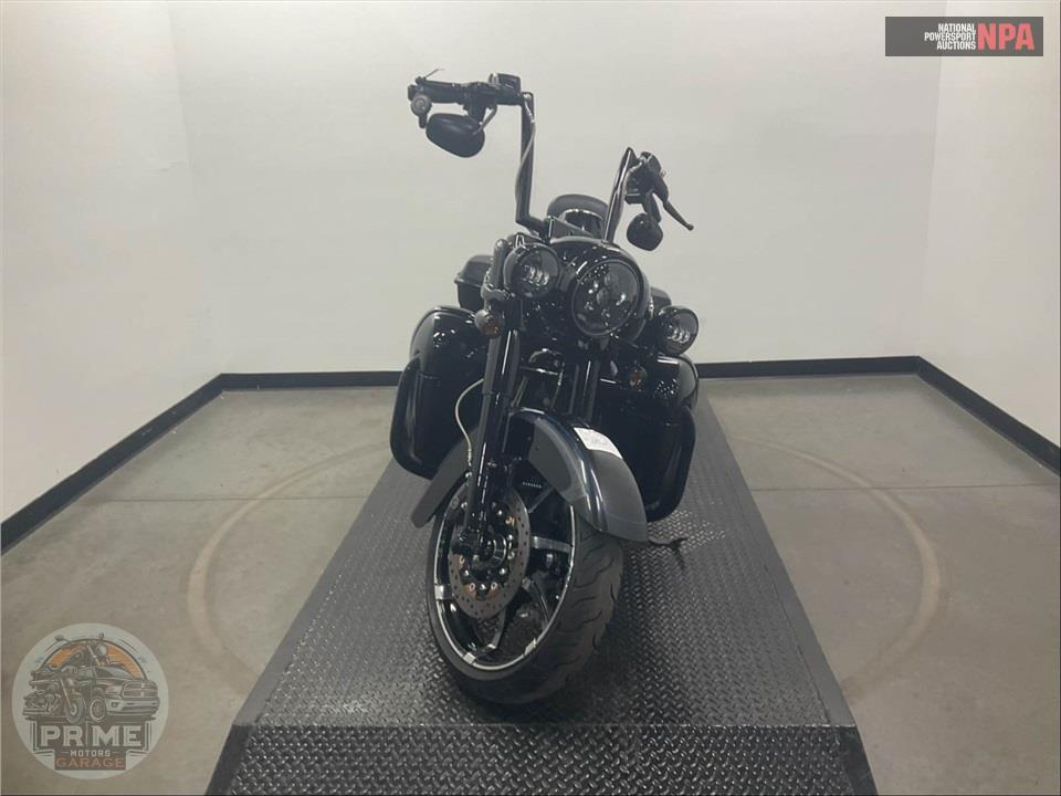 2013 Harley-Davidson FLHRSE5 SCREAMIN EG ANN — фото 2