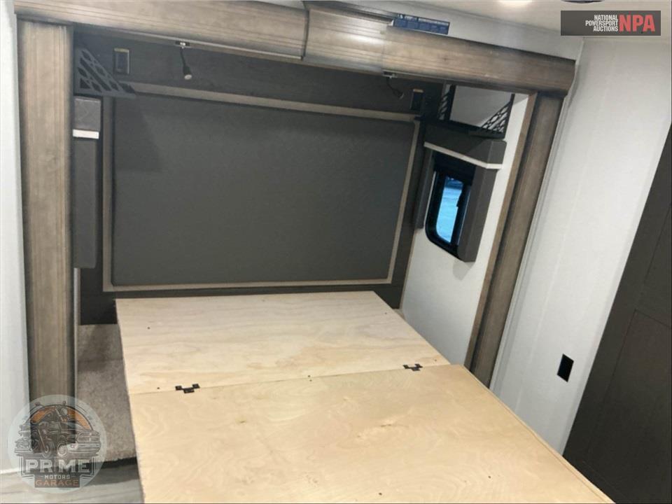 2025 Keystone Rv M-3901 RK - MONTANA FIFTH WHEEL SERIES — фото 12