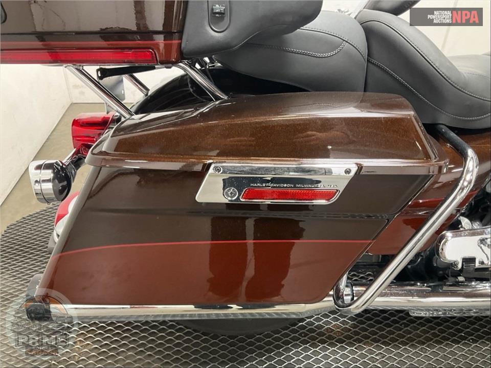 2011 Harley-Davidson FLHTK ELECTRA GLIDE UL LI — фото 21