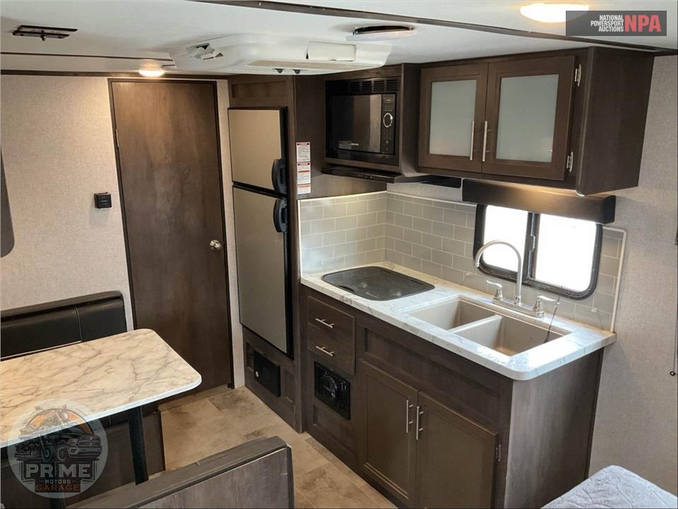 2021 Coleman By Dutchmen M-1705RB - LIGHT LX SERIES — фото 6