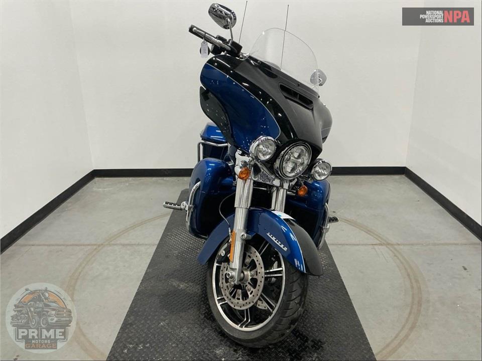 2022 Harley-Davidson FLHTK ULTRA LIMITED — фото 2