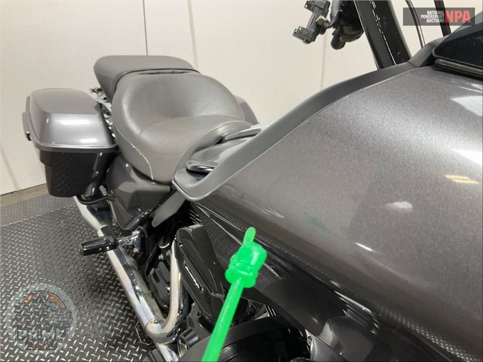 2016 Harley-Davidson FLTRX ROAD GLIDE — фото 13