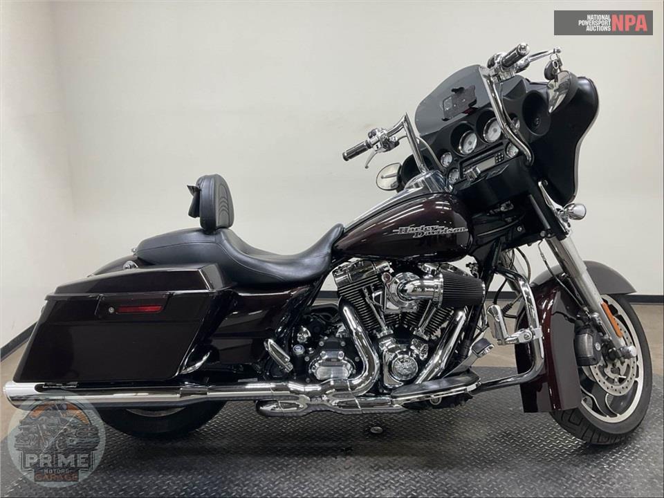2011 Harley-Davidson FLHX-103 STREET GLIDE — фото 1