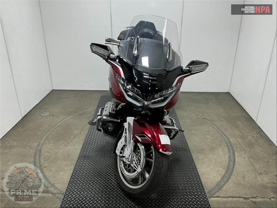 2021 Honda GL1800D GOLDWING TOUR DCT — фото 2