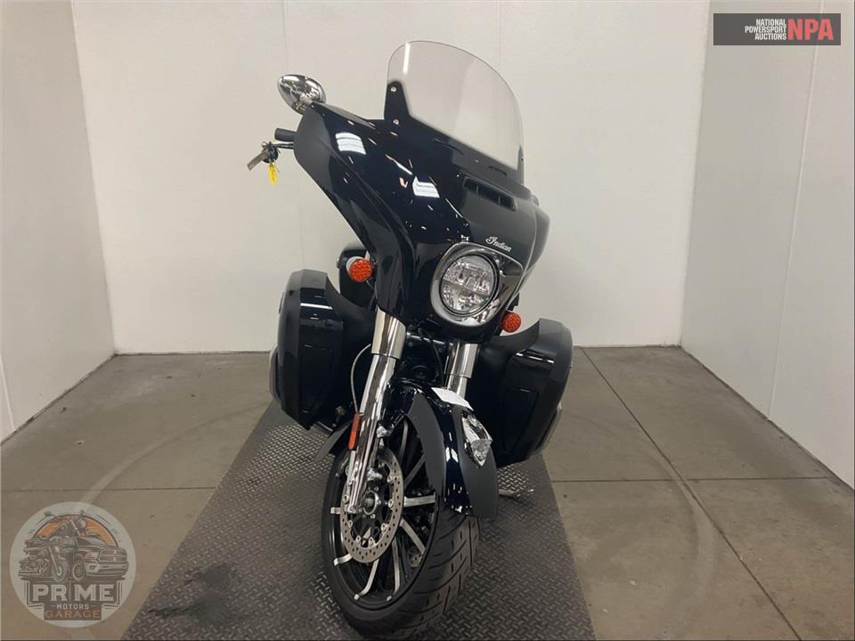 2021 Indian Motorcycle ROADMASTER LIMITED — фото 2