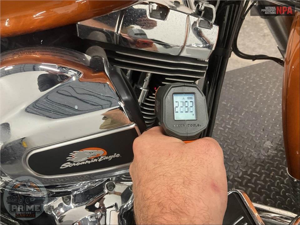 2015 Harley-Davidson FLHXS STREET GLIDE SPECIAL — фото 8