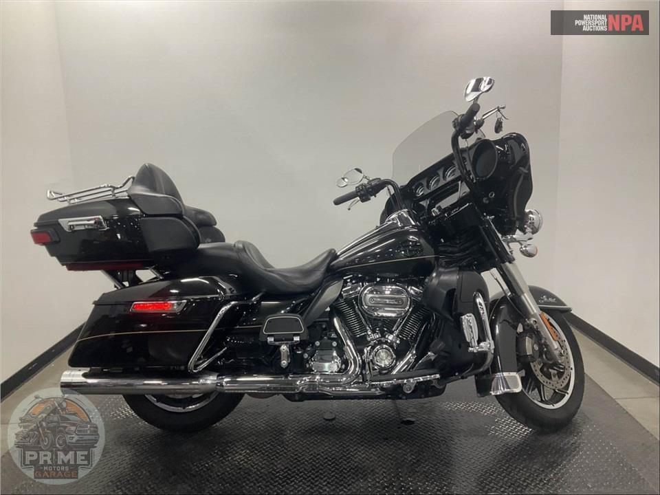 2017 Harley-Davidson FLHTK ULTRA LIMITED — фото 1