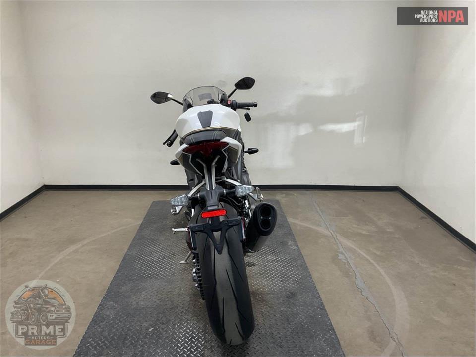 2024 Triumph SPEED TRIPLE 1200 RR — фото 4
