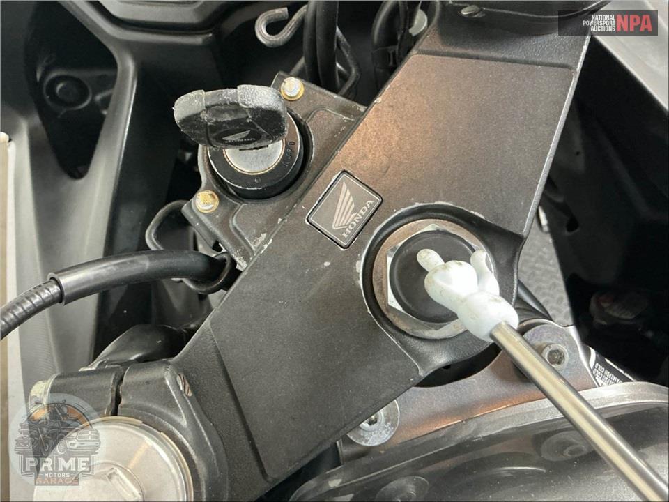 2015 Honda CBR500RF — фото 34