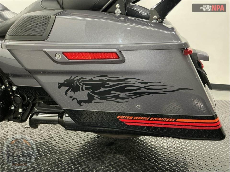 2020 Harley-Davidson FLHXSE CVO STREET GLIDE — фото 28