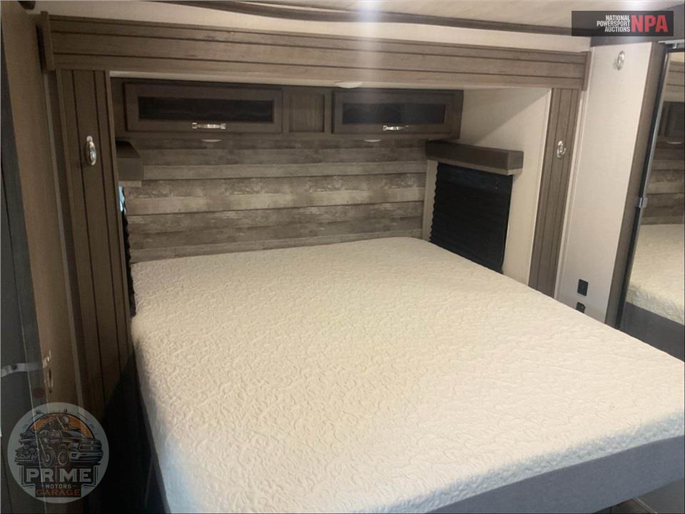 2021 Keystone Rv M-30 RKD - COUGAR SERIES — фото 12