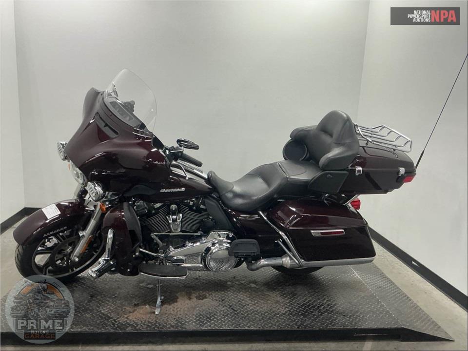 2021 Harley-Davidson FLHTK ULTRA LIMITED — фото 3