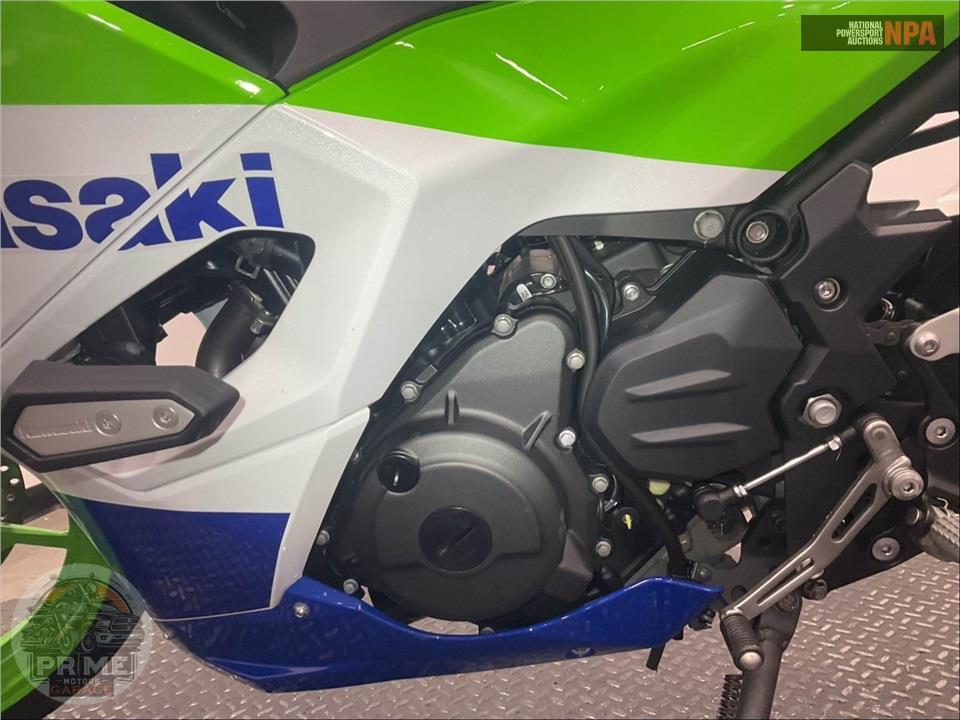 2024 Kawasaki EX500JRFBL NINJA 500 SE 40TH ANNIVERSARY — фото 7