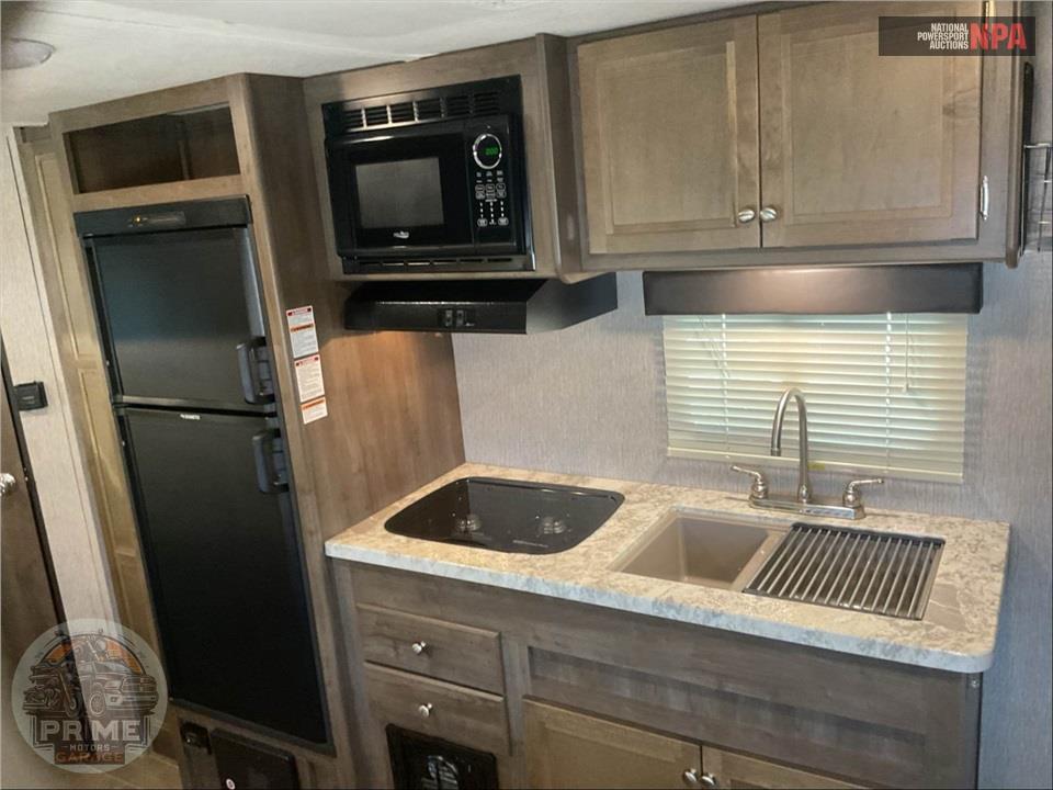 2019 Coleman By Dutchmen M-2125BH - LIGHT LX SERIES — фото 17