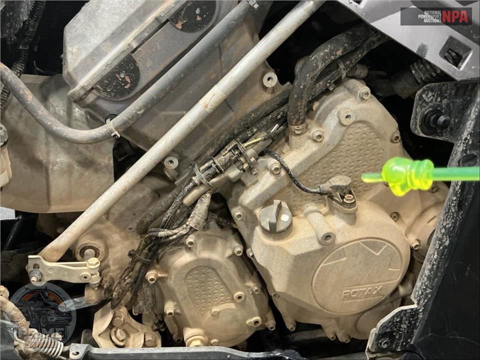 2025 Can-Am OUTLANDER MAX XT 700 — фото 12