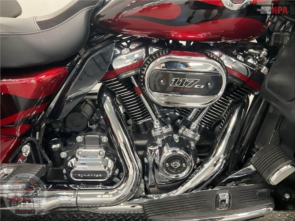 2022 Harley-Davidson FLHTCUTGSE CVO TRI GLIDE — фото 6