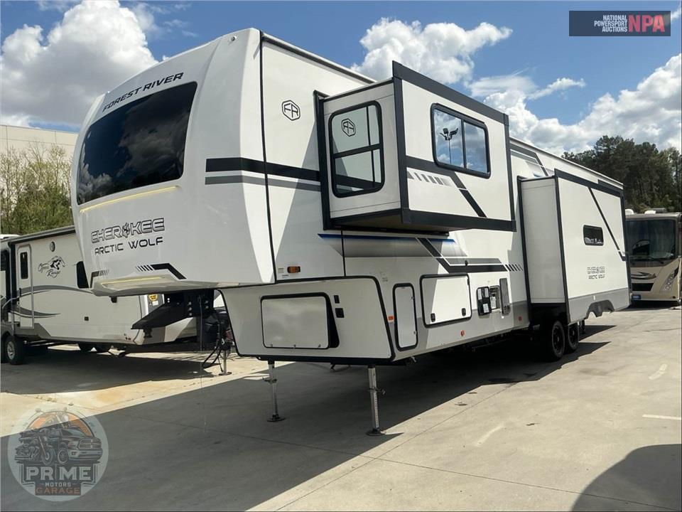2025 Cherokee By Forest River M -3800DECK - ARCTIC WOLF FIFTH WHEEL SERIES — фото 2