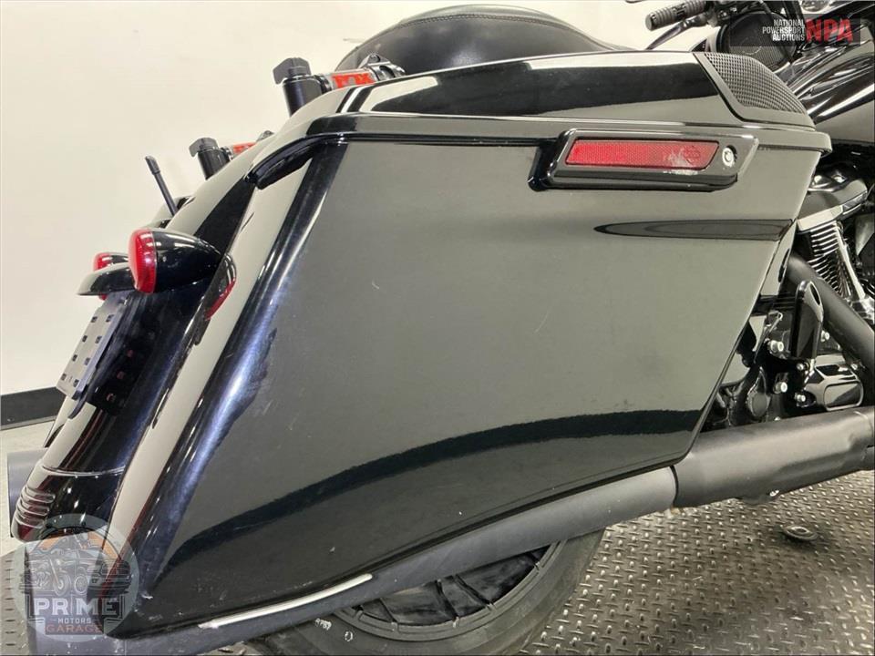 2020 Harley-Davidson FLHXS STREET GLIDE SPECIAL — фото 27