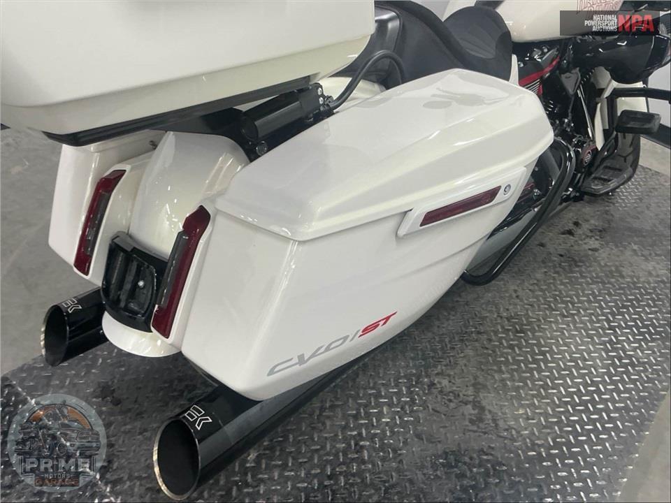 2024 Harley-Davidson FLTRXSTSE CVO ROAD GLIDE ST — фото 15