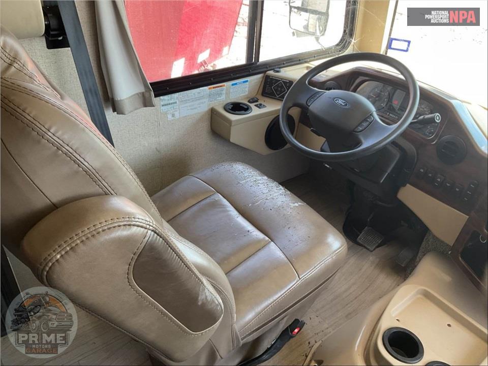 2020 Thor Motor Coach M-29M FORD - WINDSPORT SERIES — фото 15