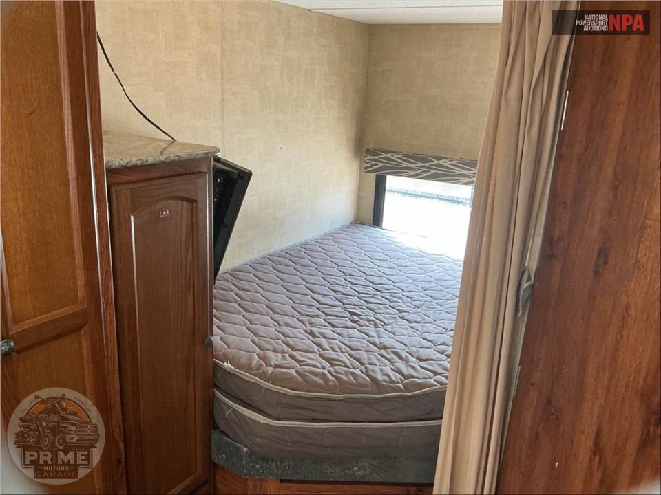 2014 Keystone Rv M-27 DBS - HIDEOUT LUXURY SERIES — фото 18