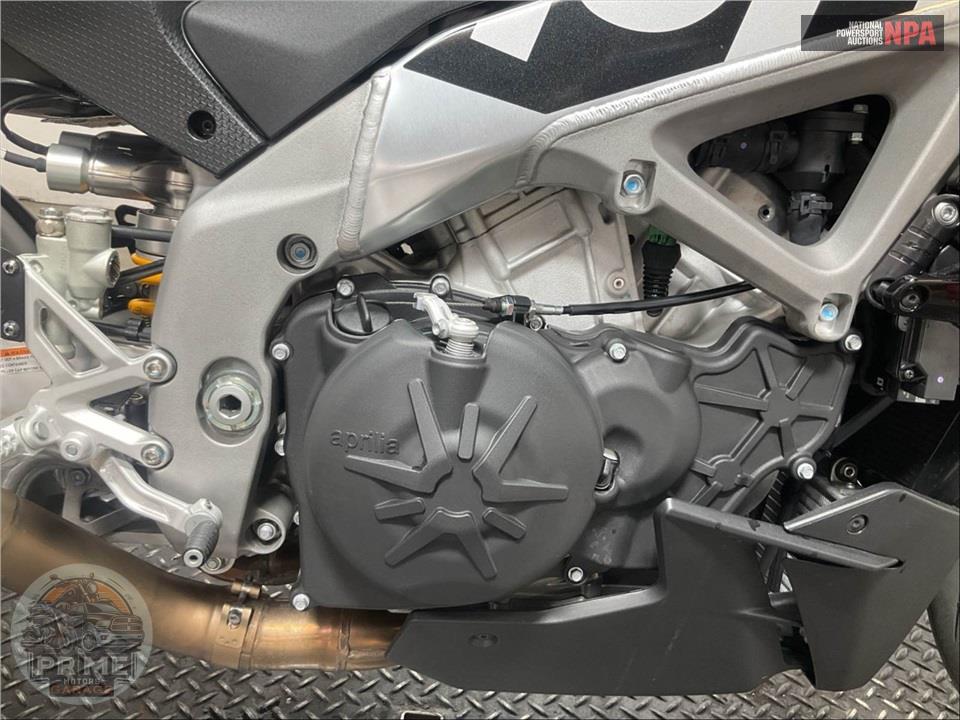 2024 Aprilia TUONO V4 FACTORY 1100 — фото 6