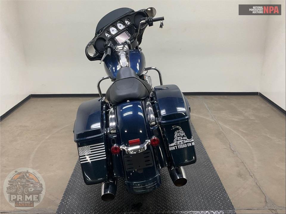 2016 Harley-Davidson FLHXS STREET GLIDE SPECIAL — фото 4