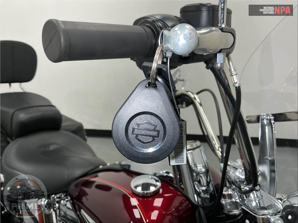 2017 Harley-Davidson FLSTC HERITAGE SOFTAIL CLASSIC — фото 10