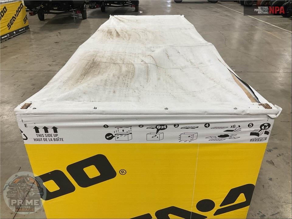 2026 Seadoo/Brp SPARK FOR 3 - 90 CONVENIENCE PACKAGE WITH IBR AND AUDIO — фото 6