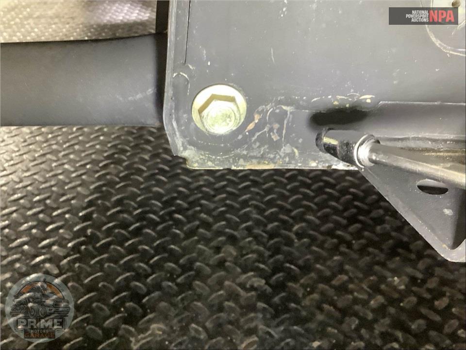 2020 Can-Am DEFENDER LIMITED CAB HD10 — фото 18