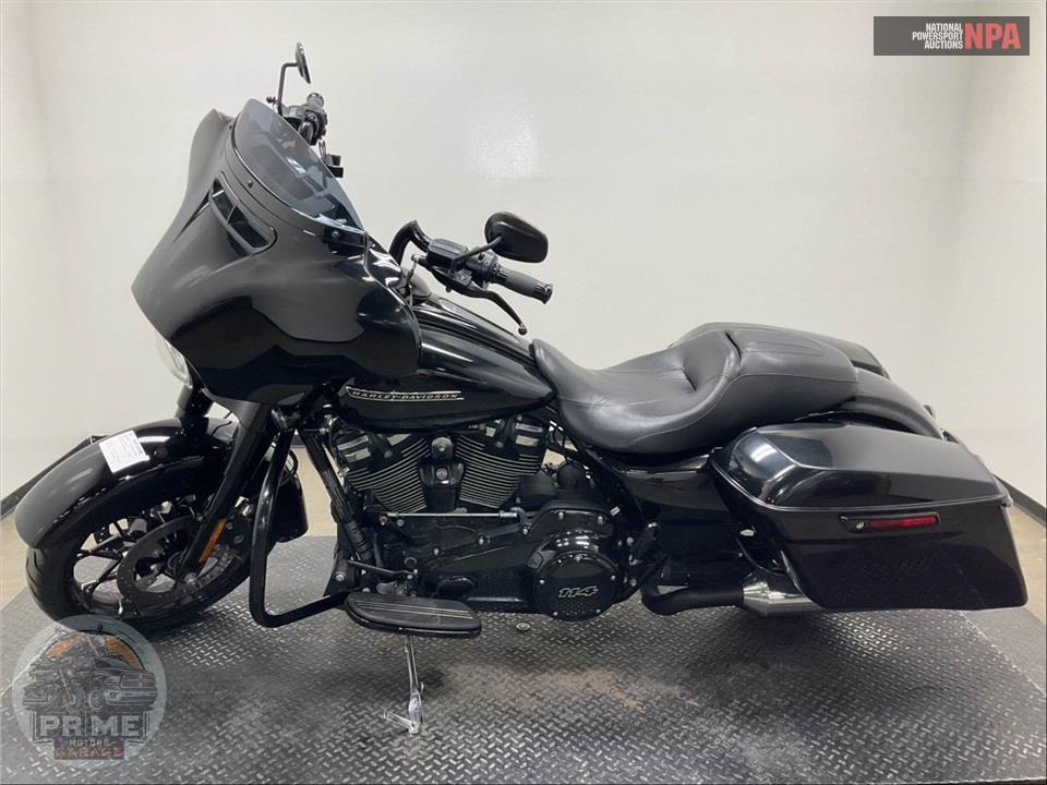 2020 Harley-Davidson FLHXS STREET GLIDE SPECIAL — фото 2
