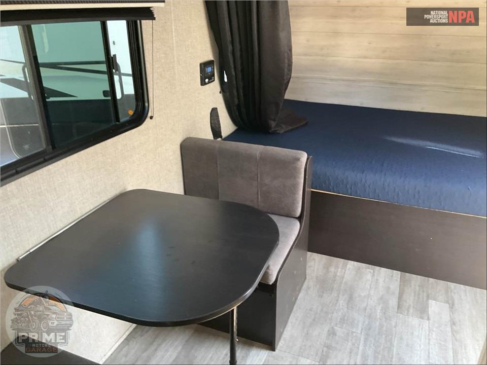 2022 Jayco M-174 BH - JAY FLIGHT SLX BAJA EDITION SERIES — фото 8