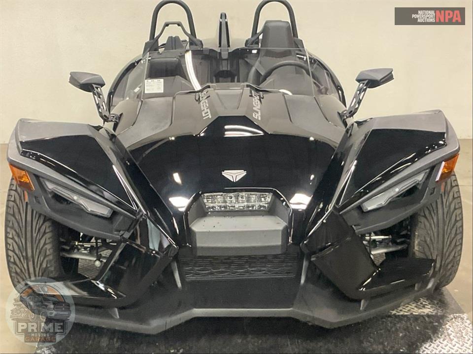2023 Polaris SLINGSHOT S WITH TECHNOLOGY PACKAGE 1 AUTODRIVE — фото 2