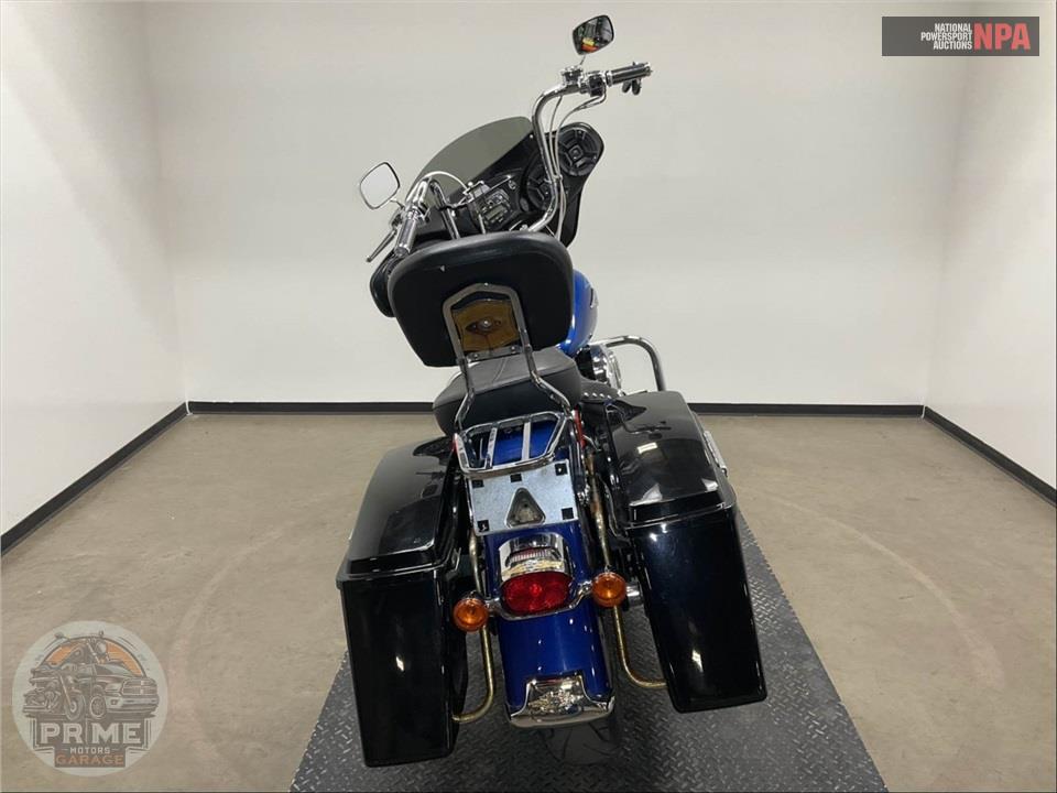 2010 Harley-Davidson FLSTC HERITAGE SOFTAIL CLASSIC — фото 4