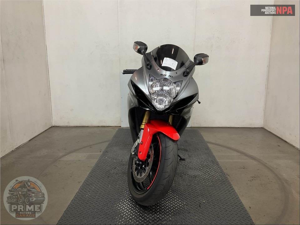 2021 Suzuki GSX-R750M1 — фото 2