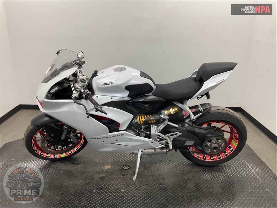 2021 Ducati PANIGALE V2 — фото 3