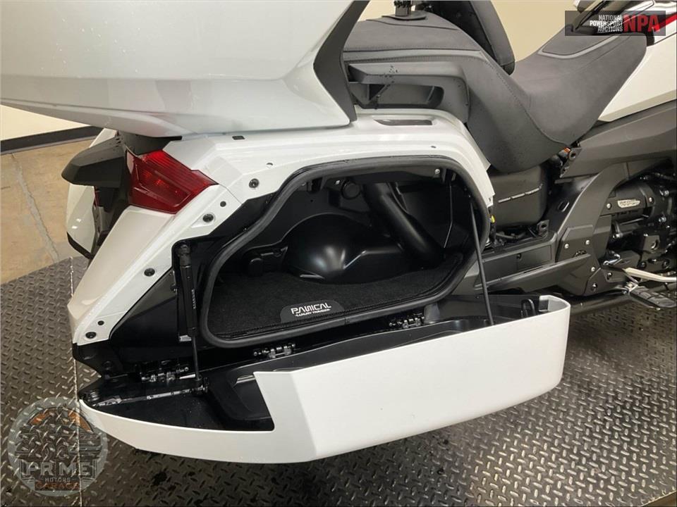 2024 Honda GL1800DA GOLDWING TOUR AIR BAG DCT — фото 19
