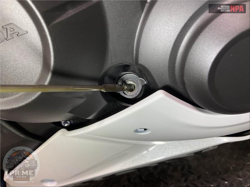2025 Honda CBR1000RR — фото 6