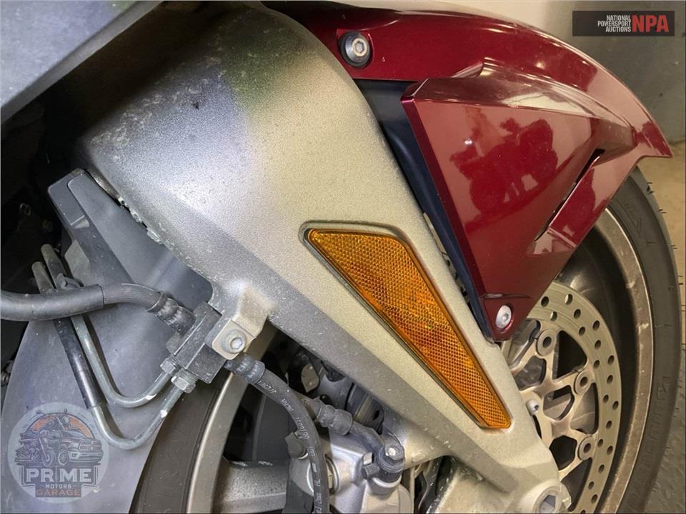 2018 Honda GL1800D GOLDWING TOUR DCT (RED) — фото 40