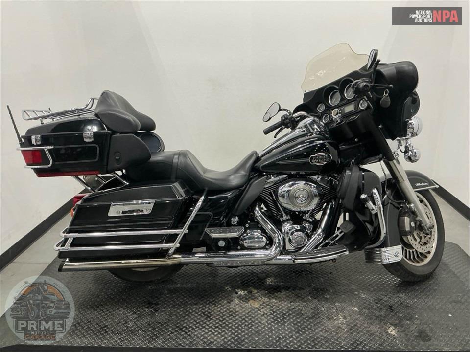 2009 Harley-Davidson FLHTCU ULTRA CLASSIC ELECTRA GLIDE — фото 1