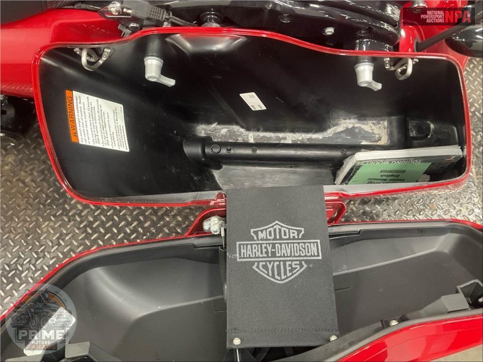 2022 Harley-Davidson FLTRXS ROAD GLIDE SPECIAL — фото 17