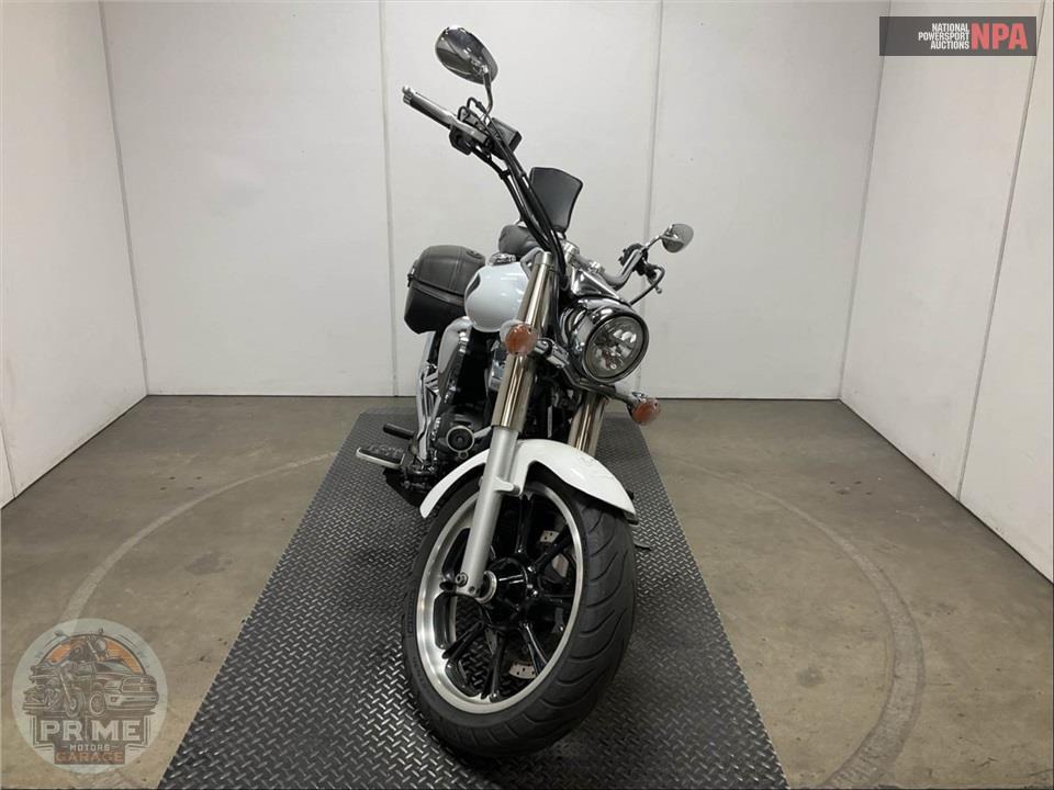 2013 Yamaha XVS95DW/C V-STAR (PEARL WHITE) — фото 2
